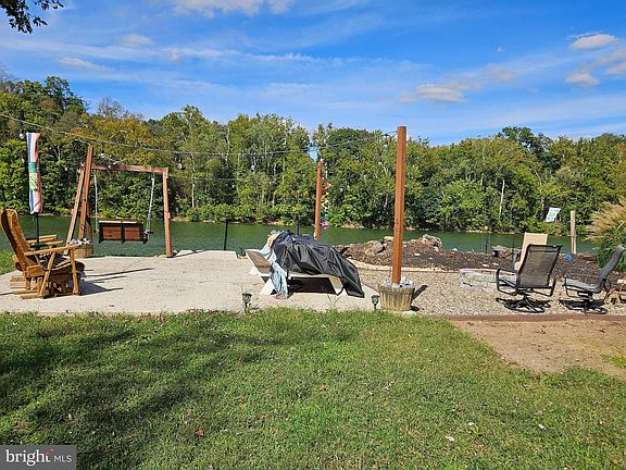 3rd image of 56 Boo Blvd