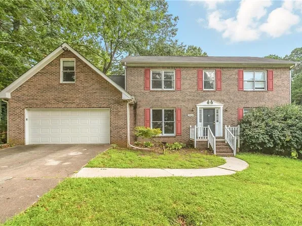 1144 Lakeview Rd, Grayson, GA 30017