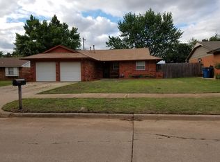627 W 7th St, Edmond, OK 73003