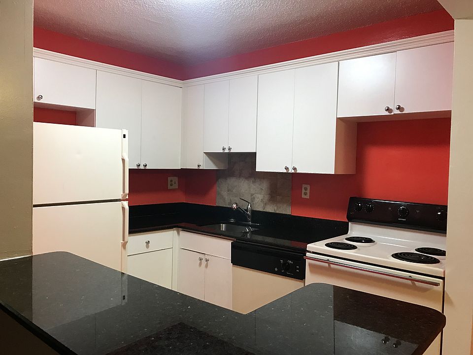 1st image of 7100 NW 179th St #000