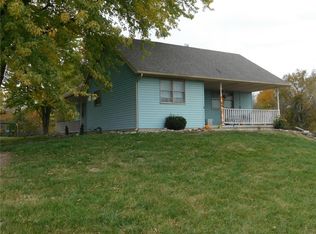 52786 Big Creek Ln, Hannibal, MO 63401