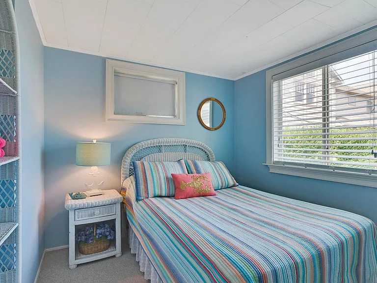 11 Oakhurst Rd — Photo 10