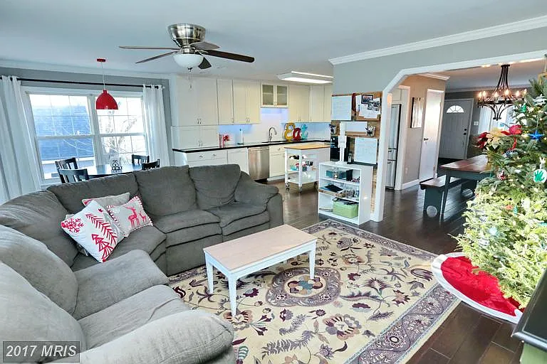 4604 Coastal Blvd photo 1