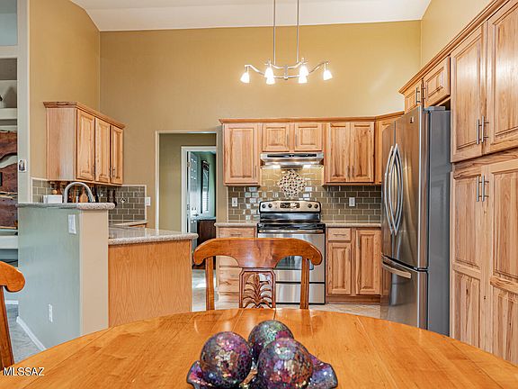 5th image of 2537 N Camino Reloj