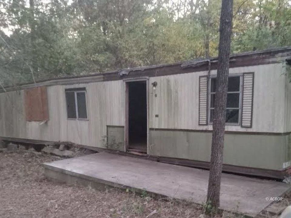 2nd image of 6310 Hudnell Rd