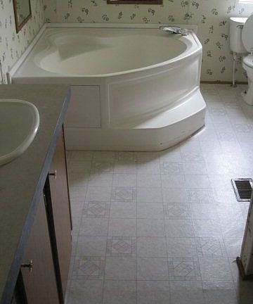 5th image of 65 Fisher Cir