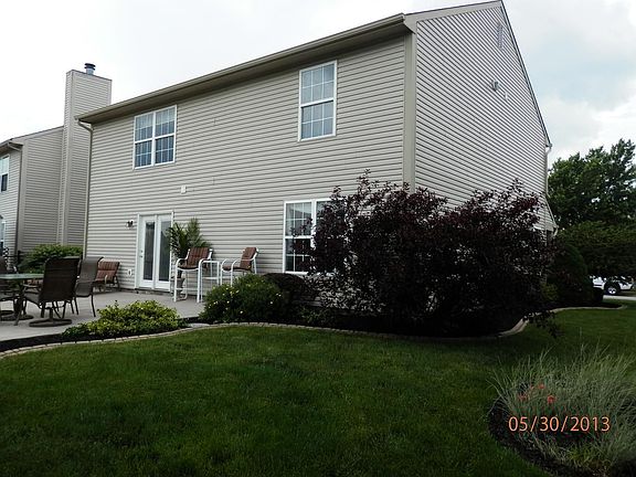 3rd image of 821 Treyburn Lakes Way