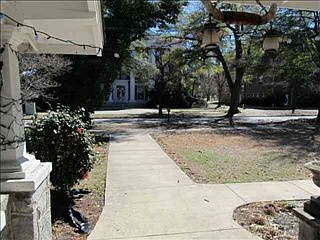 3rd image of 414 E Home Ave