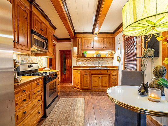 27th image of this home