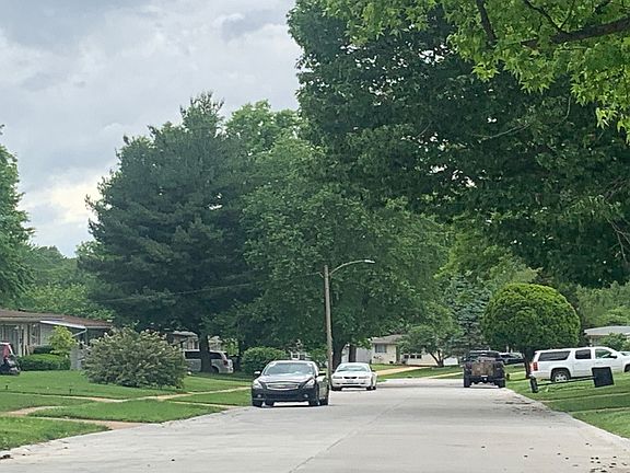 4th image of 1080 Dauphin Ln