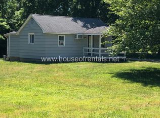 814 Main St, Carterville, IL 62918