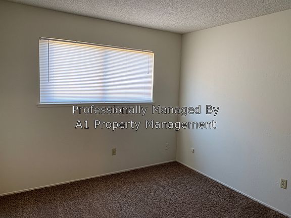5th image of 4966 Harrison St