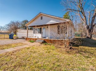 165 SW 1st St, Krebs, OK 74554