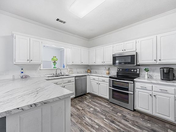 3rd image of 2314 Cattail Rd