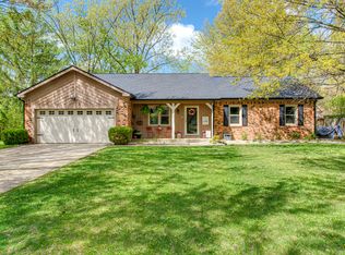 8426 Christiana Ln, Indianapolis, IN 46256