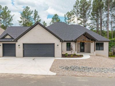 323 Maderas Dr, Hot Springs Village, AR, 71909