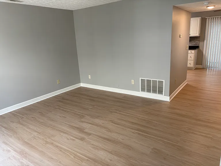 1619 N Star Ave — Photo 10