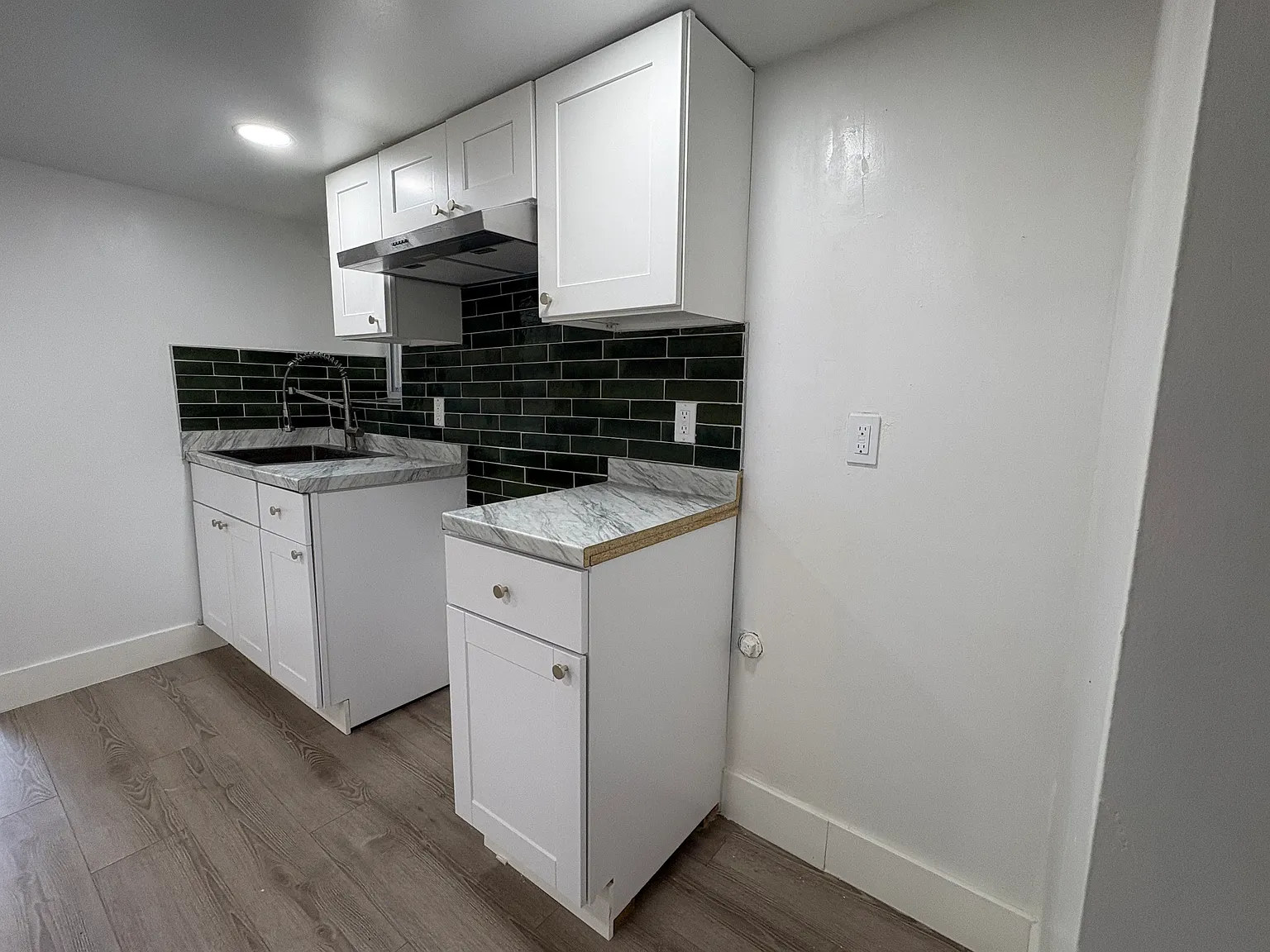 1 bed, $1,700 — Photo 2