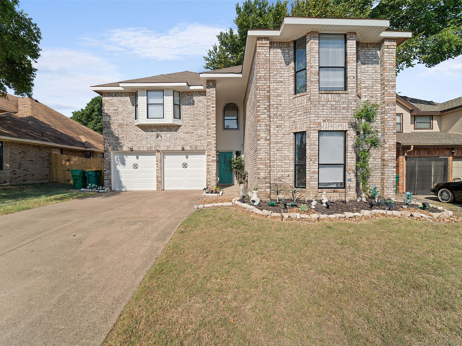 722 Ford Dr, Cedar Hill, TX 75104 | Zillow