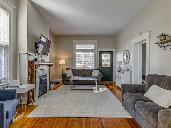 4th image of 1312 Grace Ave #1
