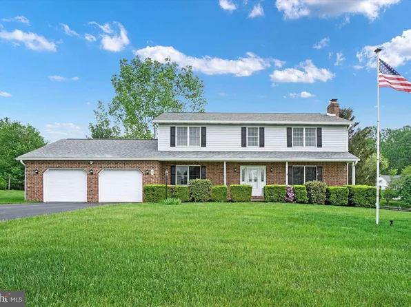 1 Shetland Dr, Shrewsbury, PA 17361