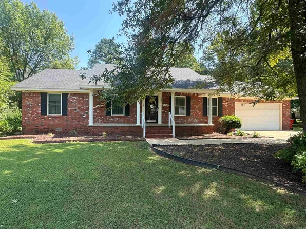 206 Middle St, Morrilton, AR 72110