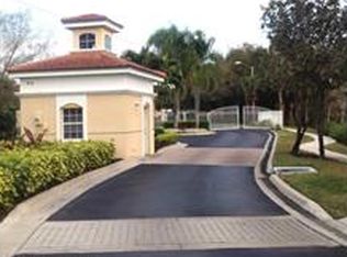 6883 Redbay Park Rd APT 103, Naples, FL 34109