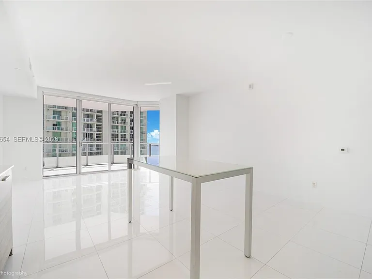 1300 Brickell Bay Dr #1803 — Photo 5