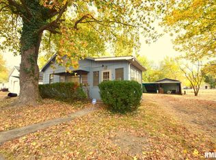 616 S 25th St, Herrin, IL 62948