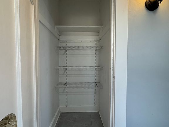 5th image of 136 Maple Ave Floor 2