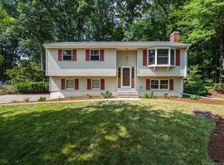 113 Buckley Ave, Bristol, CT 06010