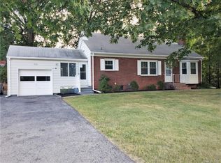 509 Vassar Rd, Poughkeepsie, NY 12603