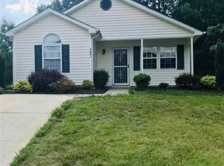 2401 Whistle Ct, Raleigh, NC 27603