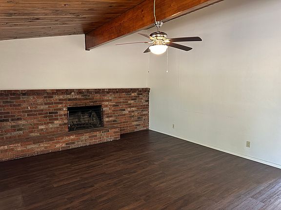 5th image of 2813 Wenatchee Ave