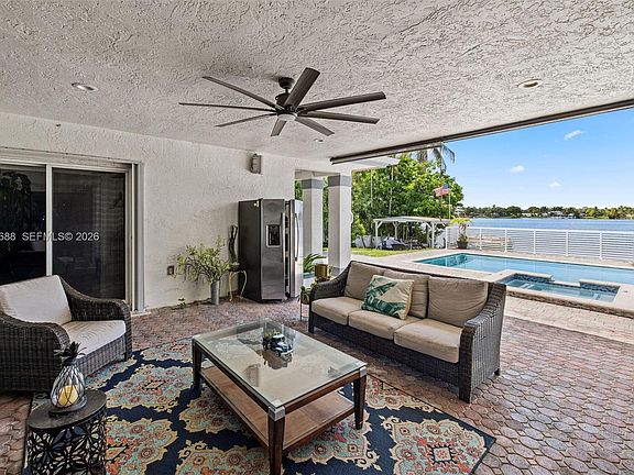 5th image of 19310 SW 88th Ct