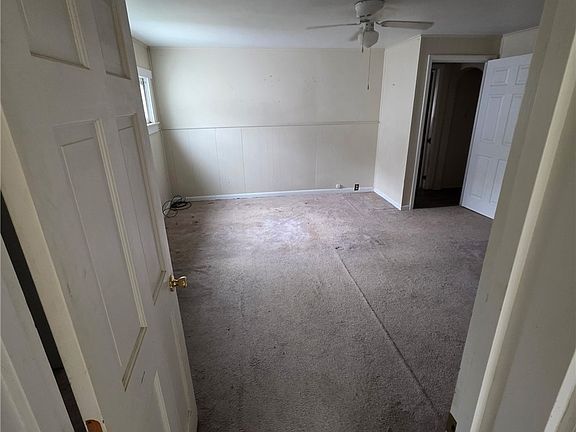 5th image of 615 S Court Avenue
