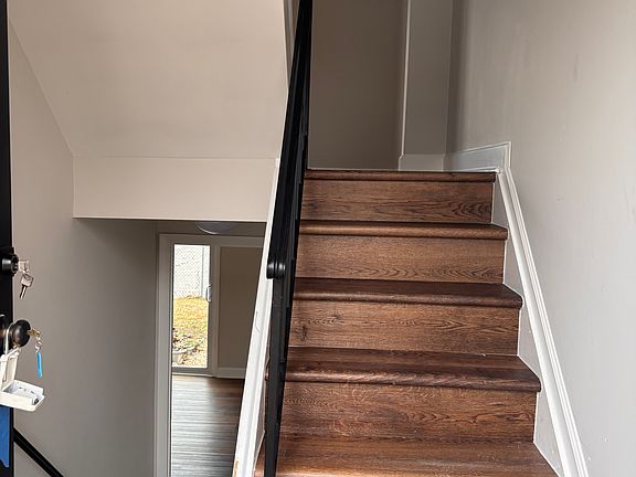 3rd image of 1772 Judy Way
