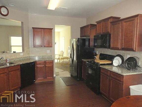2nd image of 4253 Pearhaven Ln #28