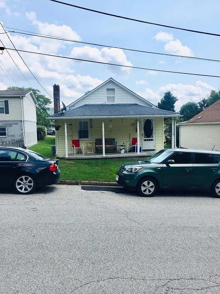 54 Stewart St photo 1
