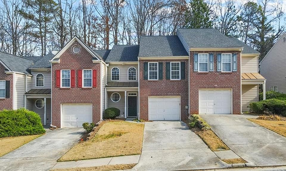 1st image of 351 Parkview Manor Dr