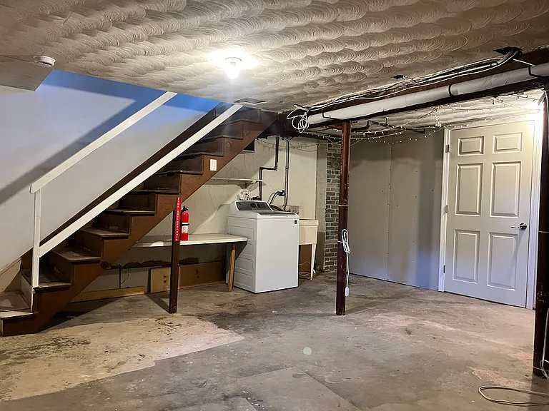 759 Vfw Pkwy #757 — Photo 13