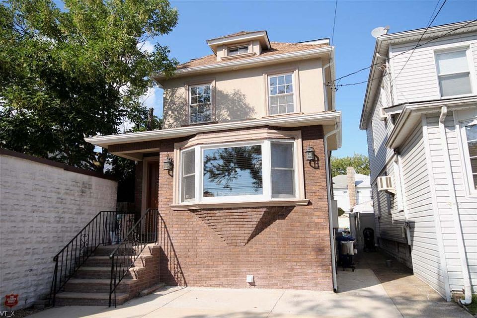 1st image of 2113 East 37th Street