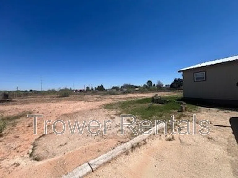 5153 N Moss Ave — Photo 30