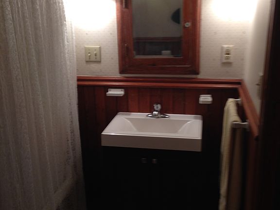 5th image of 808 Campbell Ave