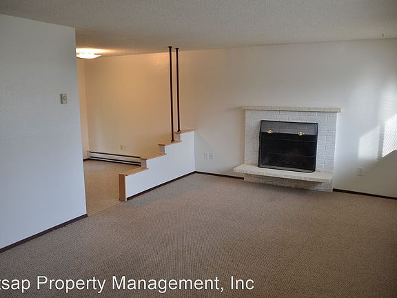 2nd image of 2966 SE Joyce Ct