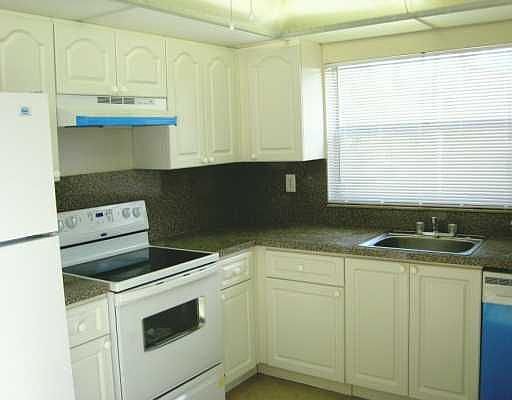 2nd image of 9301 Sunrise Lakes Blvd APT 201