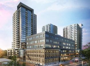 108 Garment St #1409, Kitchener, ON N2G0C8