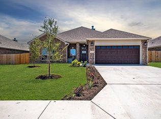 121 Terry Meadow Ln, Jarrell, TX 76537