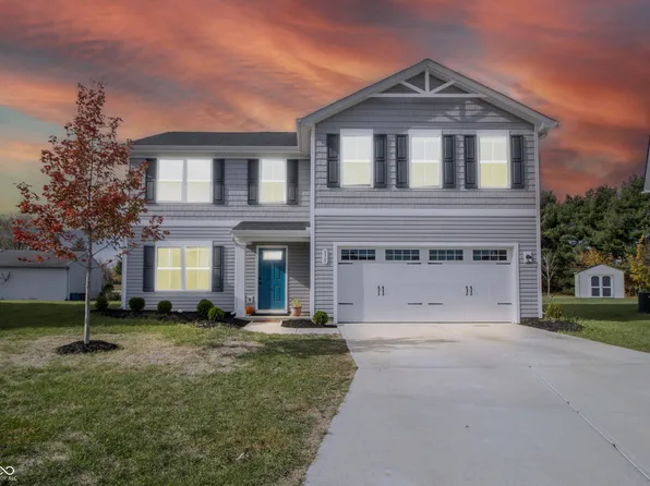975 Red Hills Ct, Lebanon, IN 46052