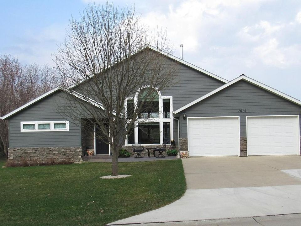 1st image of 1016 Emerald Pines Dr